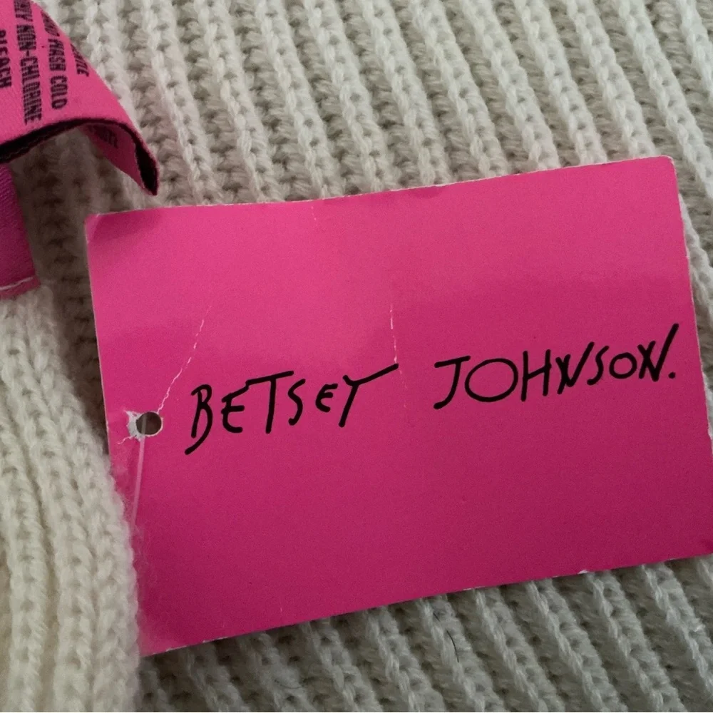 Betsey Johnson knit scarf beige with grey faux fur pom Pom & jewel details